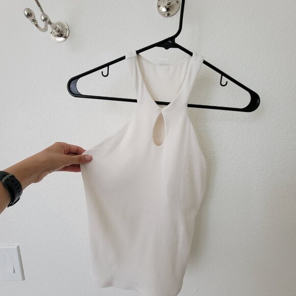 Alo Ribbed Mesmerize Bra Tank S Ivory - Picture 6 of 9